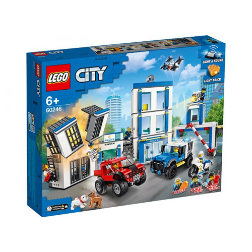 LEGO City, Sectie de politie 60246, 743 piese