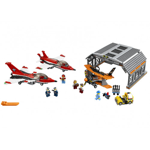 LEGO City, Parada de aviatie pe aeroport 60103