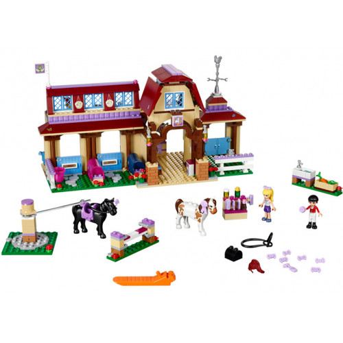 LEGO Friends, Clubul de calarie din Heartlake 41126