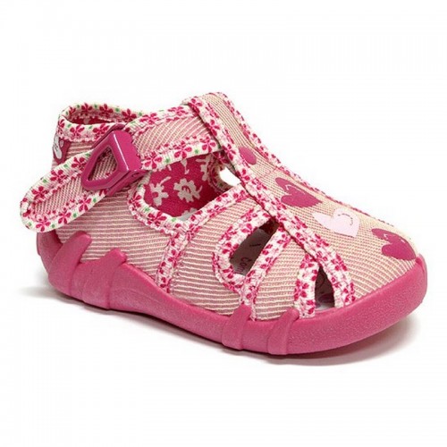 Sandale fetite, roz, cu inimioare