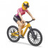 Figurina ciclista cu bicicleta de munte, Bruder 63111